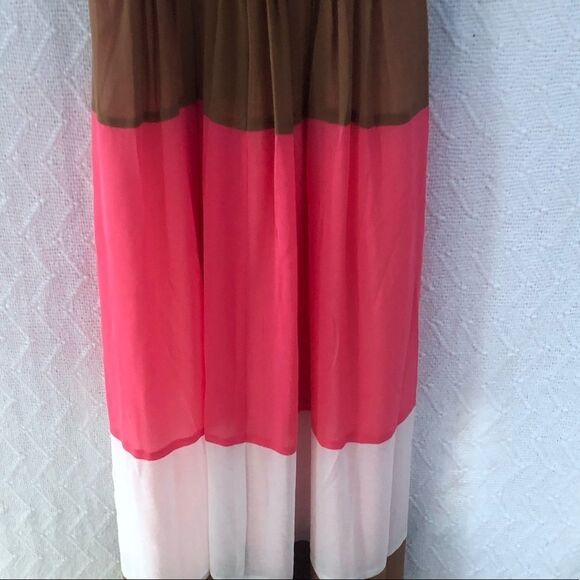 Vince Camuto Maxi Dress - Picture 7 of 8